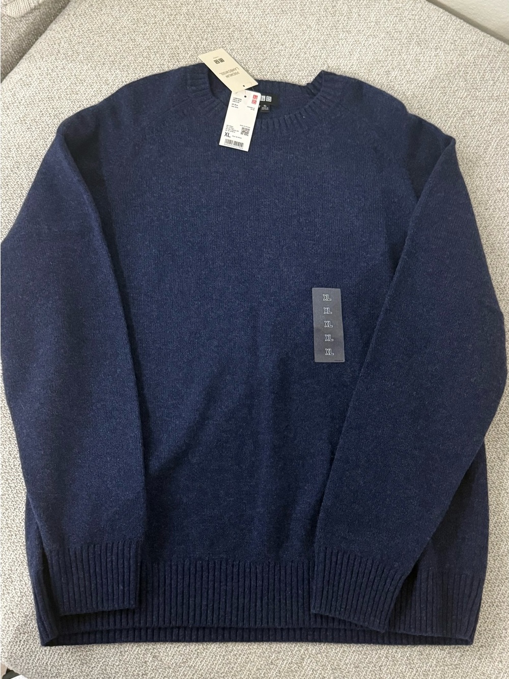 Men's UNIQLO Crewneck Sweater - Navy Blue